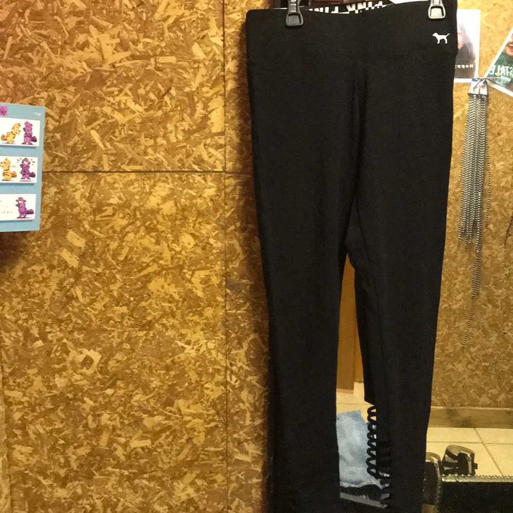 Pink yogi leggings